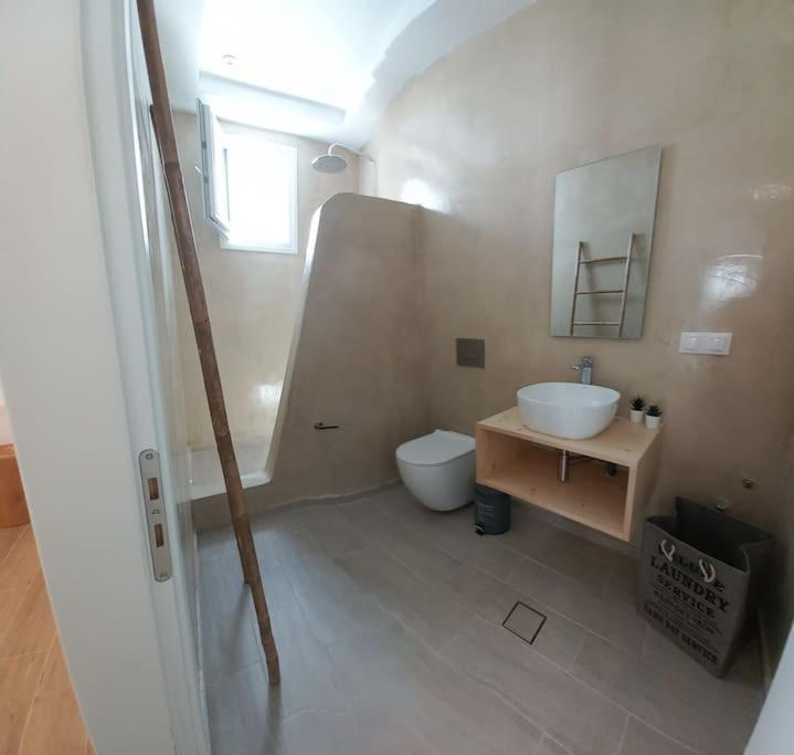Apartamento Deja Vu Ευχάριστο Σπίτι Στο Κέντρο Του Νησιού Ίου Chora de Ios Exterior foto